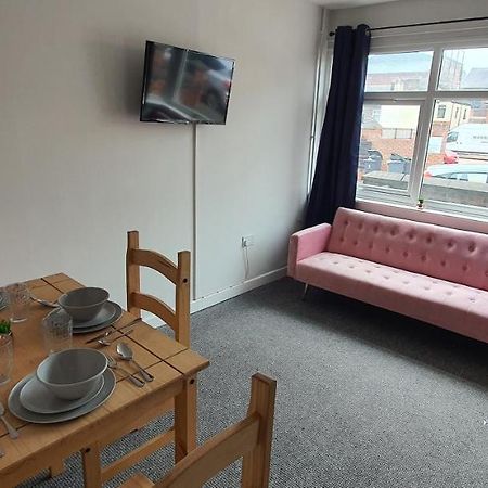 Stoke City House Lägenhet Etruria Exteriör bild